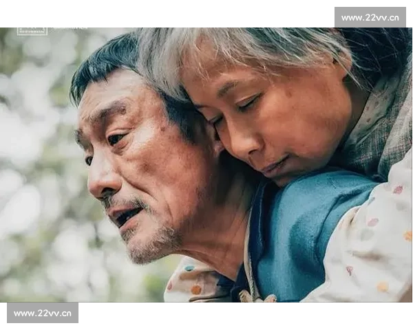 《亲情与矛盾交织的大家庭岁月，血脉深处的爱与遗憾》